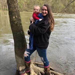 Meet your Posher, Becca